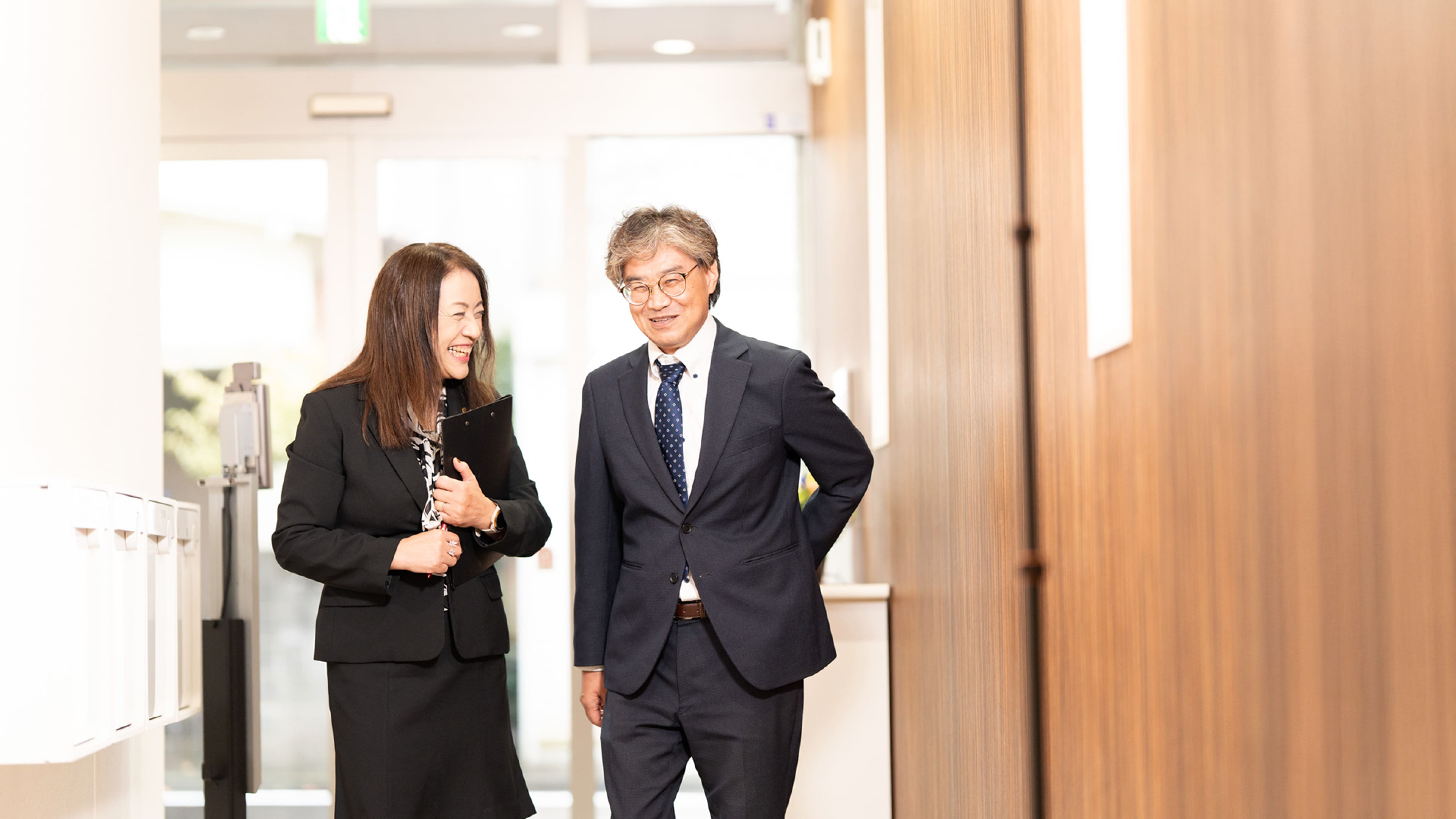 女性社労士だからこそ届けられるきめ細かな労務サポート